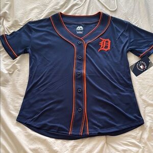 NWT Detroit Tigers Womens Jersey Size M